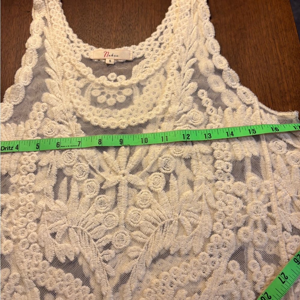 Ivory Lace Tank Top - Picture 6 of 6